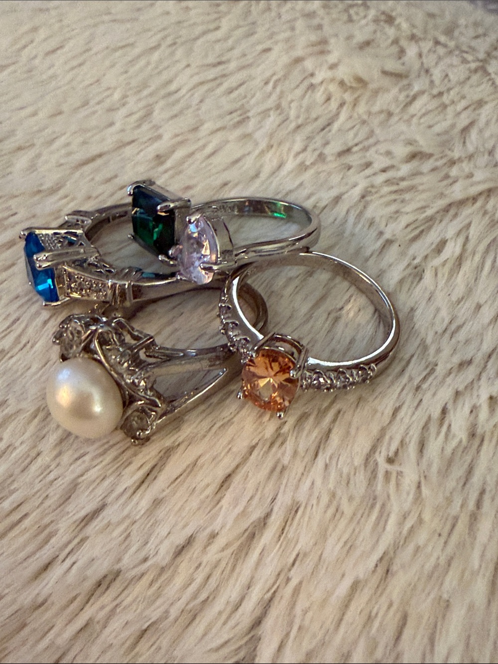 7-rings stainless steel different styles and colored gems💎 - Picture 3 of 6